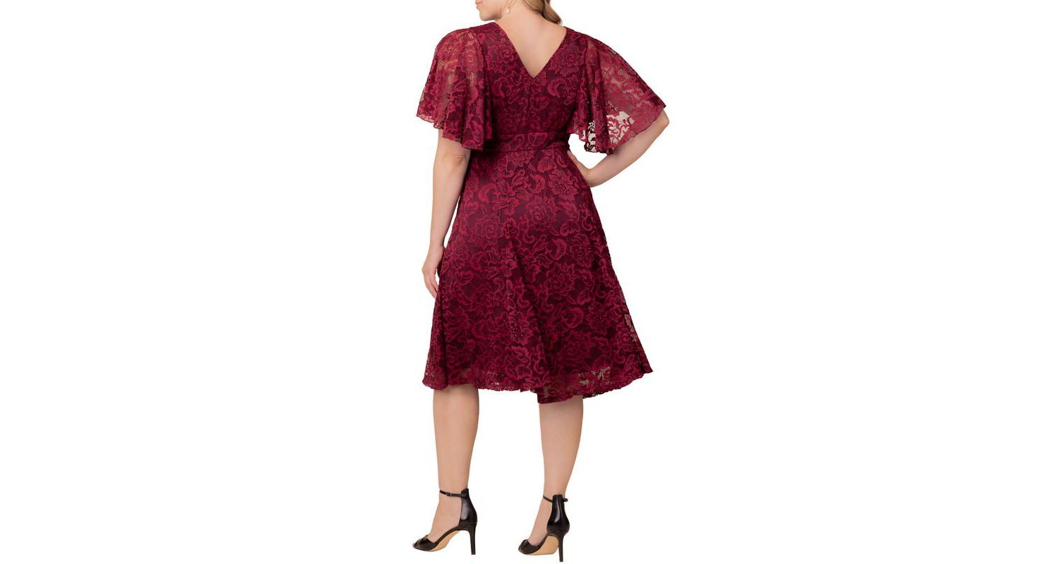 Plus Size Camille Lace Cocktail Dress