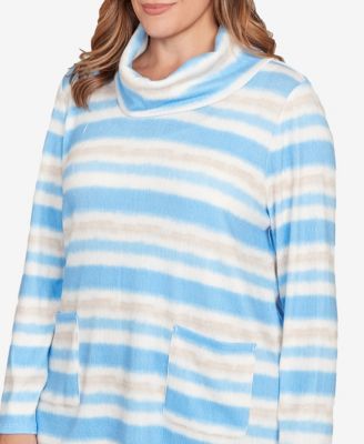 Plus Size Ribbed Stripe Patch Pocket Knit Top