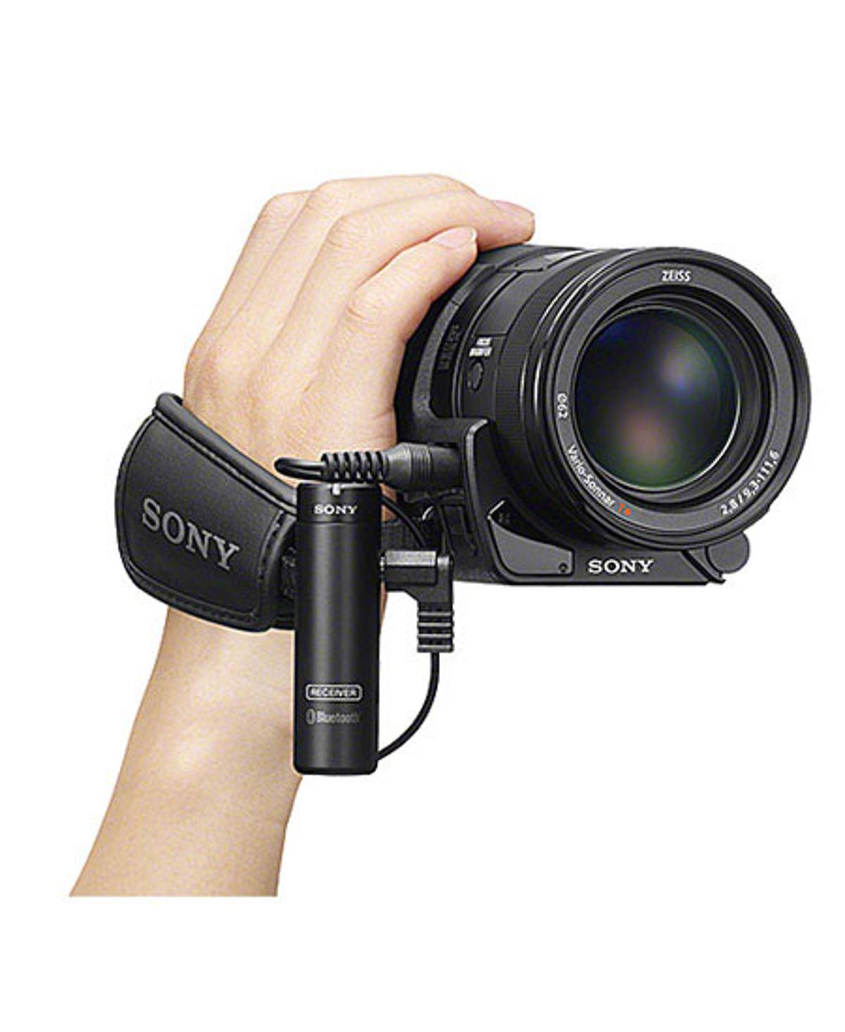 Sony Ecm-AW4 Bluetooth Wireless Microphone System