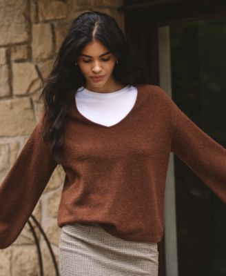 Women's Vhari Knit V-Neck Sweater