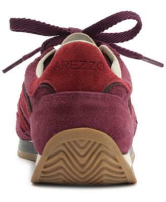 Women's Molly Round Toe Sneakers