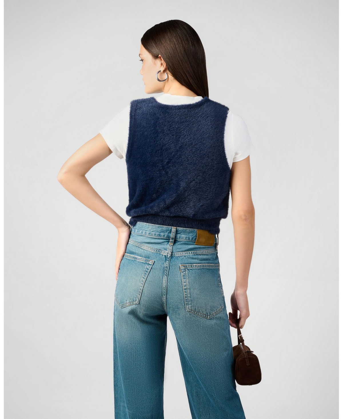 WeWoreWhat Women's V Neck Sweater Vest