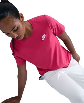 Women's   Sportswear Club Essentials   T-Shirt