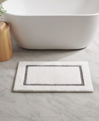 Roan Border Tufted Bath Rug, 24" x 36"