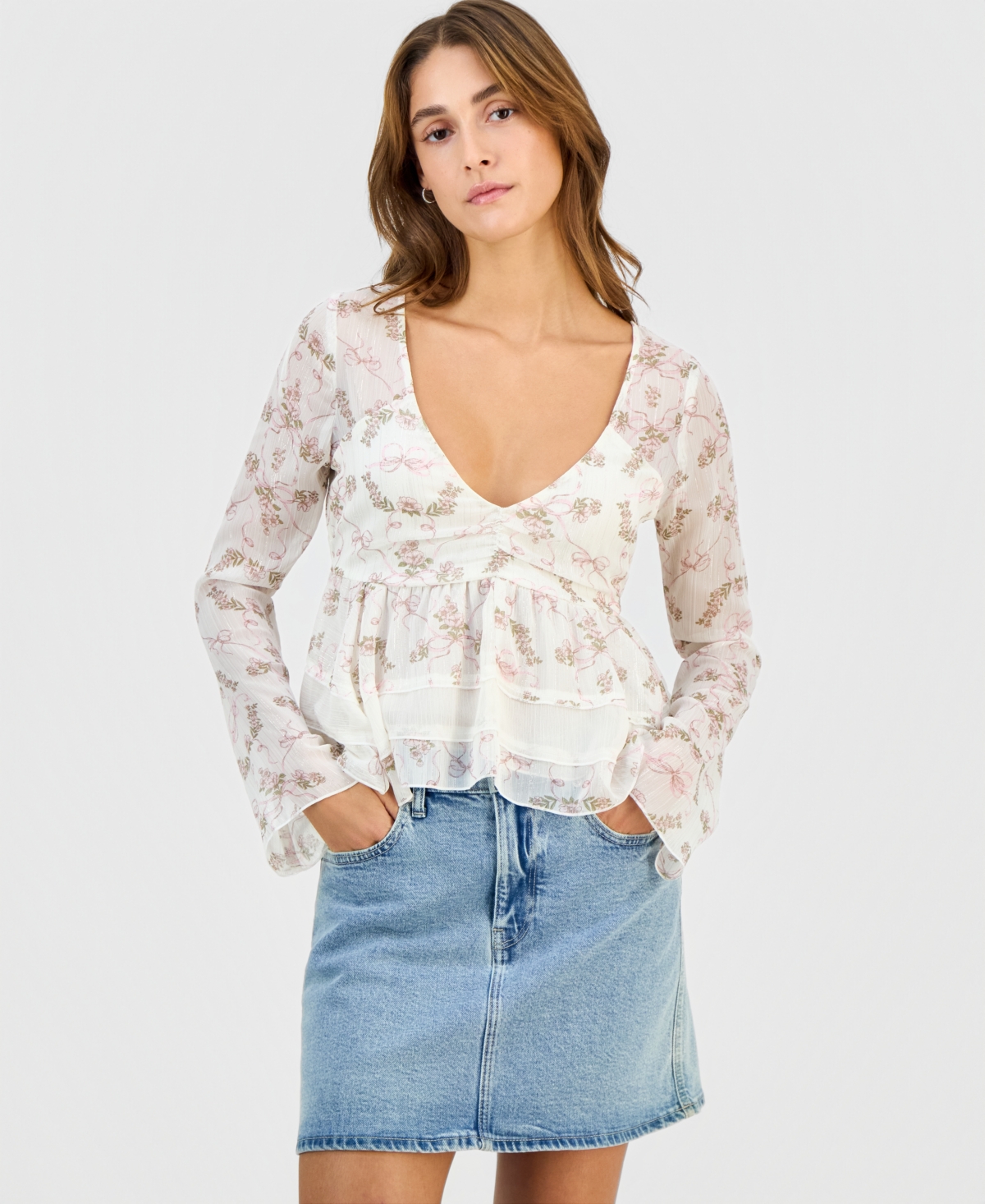 Self Esteem Juniors' Long-sleeve Hanky-hem Woven Top In White