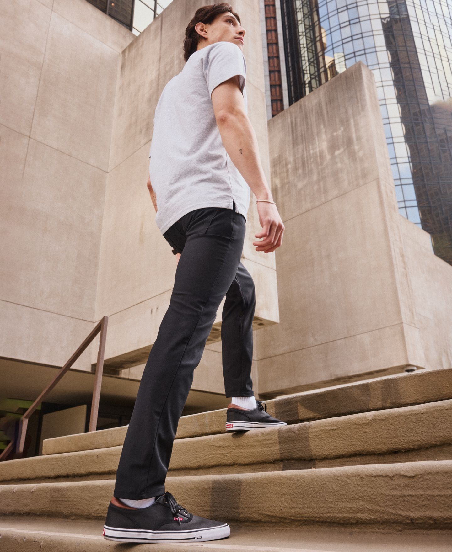 Мужские брюки Levi's 511 Slim-Fit Flex-Tech, цвет: Коричневый орех — фото 5