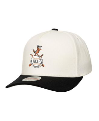 Mitchell & Ness - Men's Cream Baltimore Orioles Coop Stretch-Snapback Hat