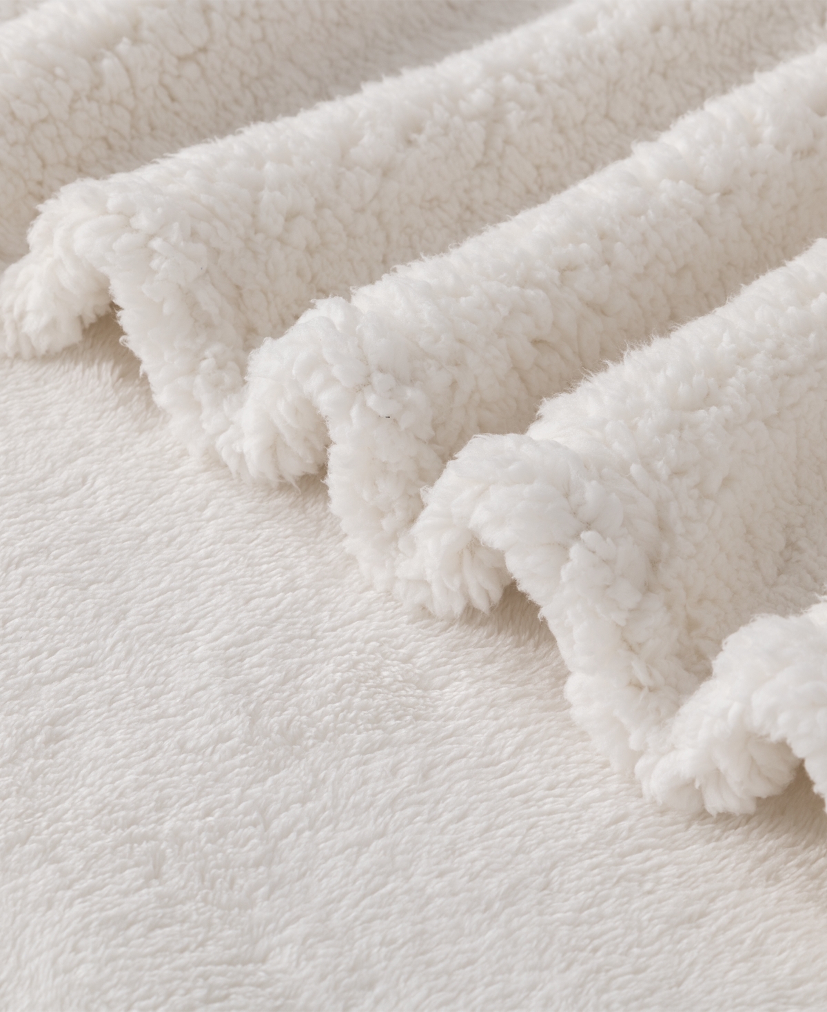 Berkshire Jill Martin Reversible Oversized Throw, 60" X 70" In White