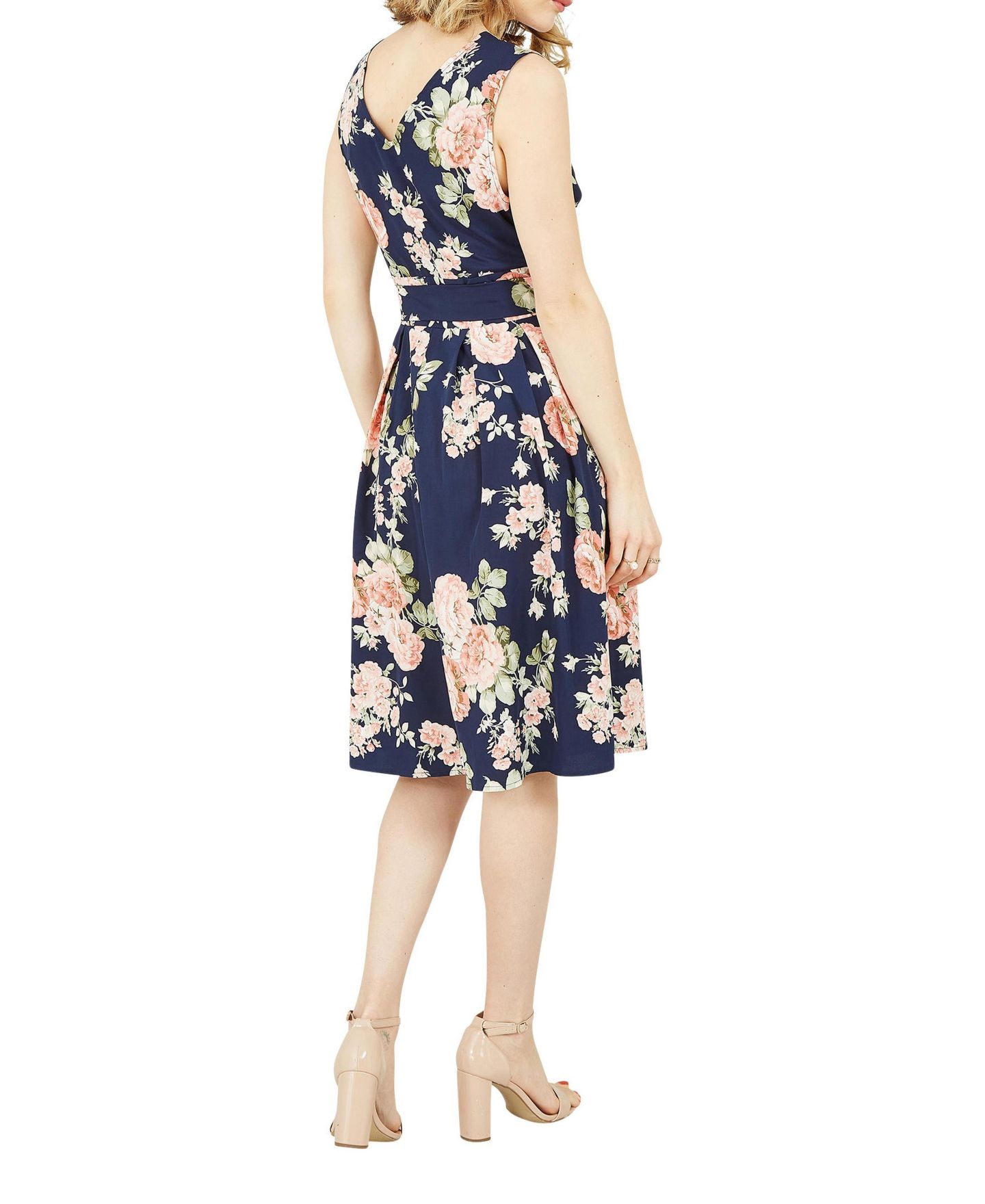 Женское платье Yumi Floral Rose Wrap Over Sleeveless, цвет: Тёмно-синий — фото 4