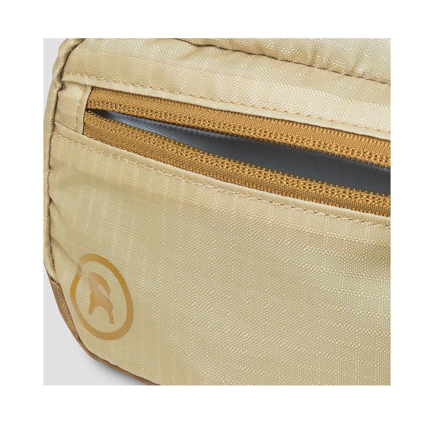Destination 1L Hip Pack Lumbar Packs