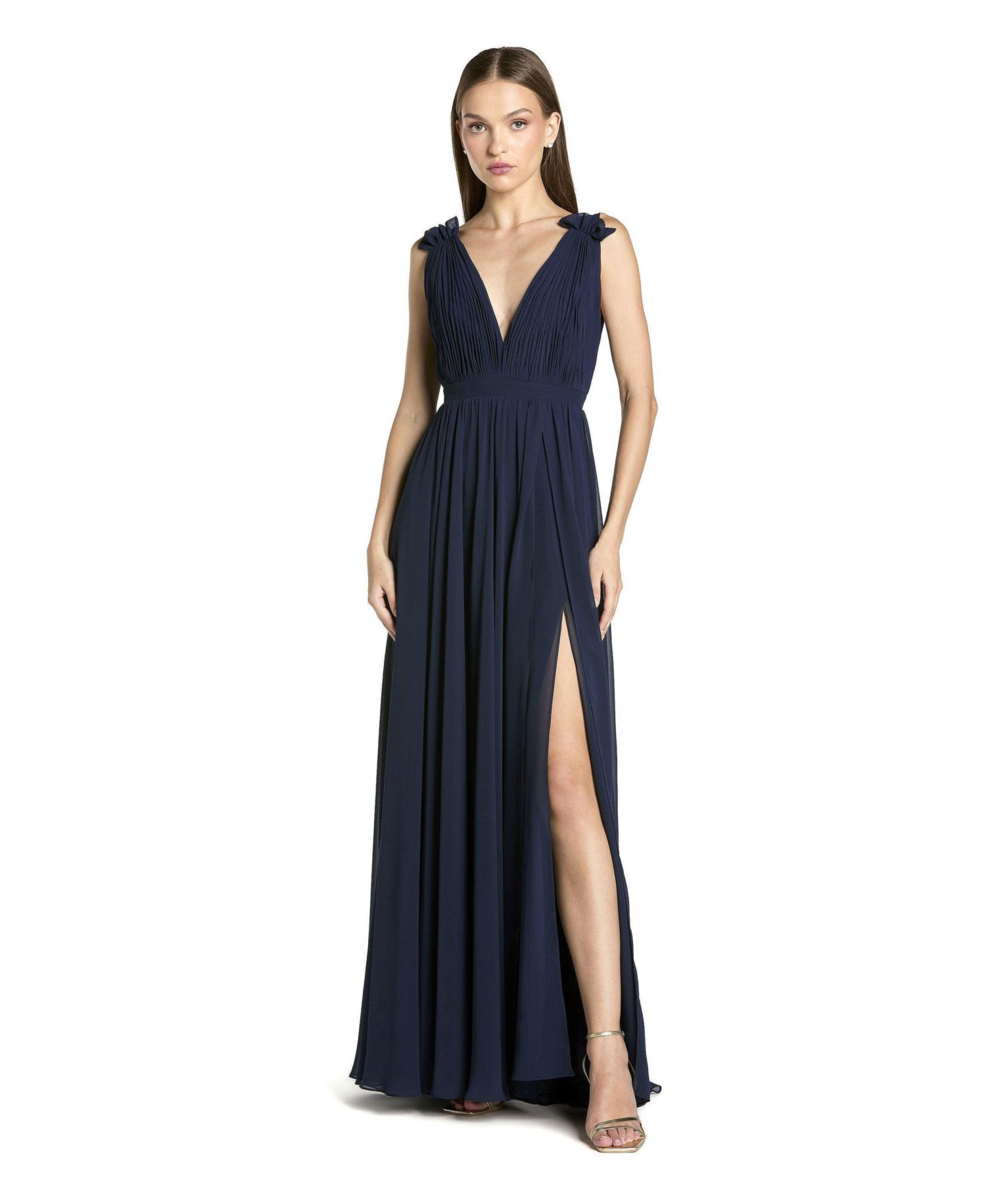 Women's Sleeveless Pleated Chiffon V-Neck Gown