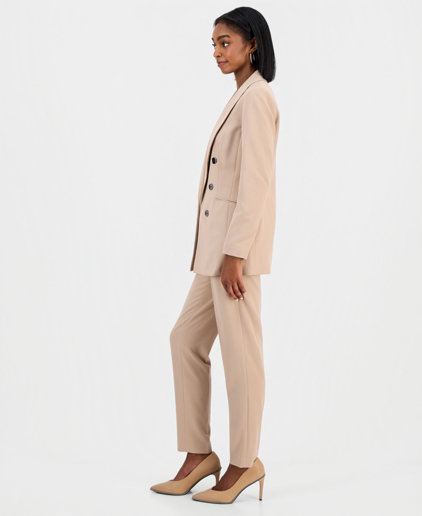 Женская куртка Bar III Bi-Stretch Faux Double-Breasted Boyfriend Jacket, Scoop-Neck Camisole & Bi-Stretch Straight-Leg Dress Pants, цвет: Тёмно-синий, вариант 1 — фото 2