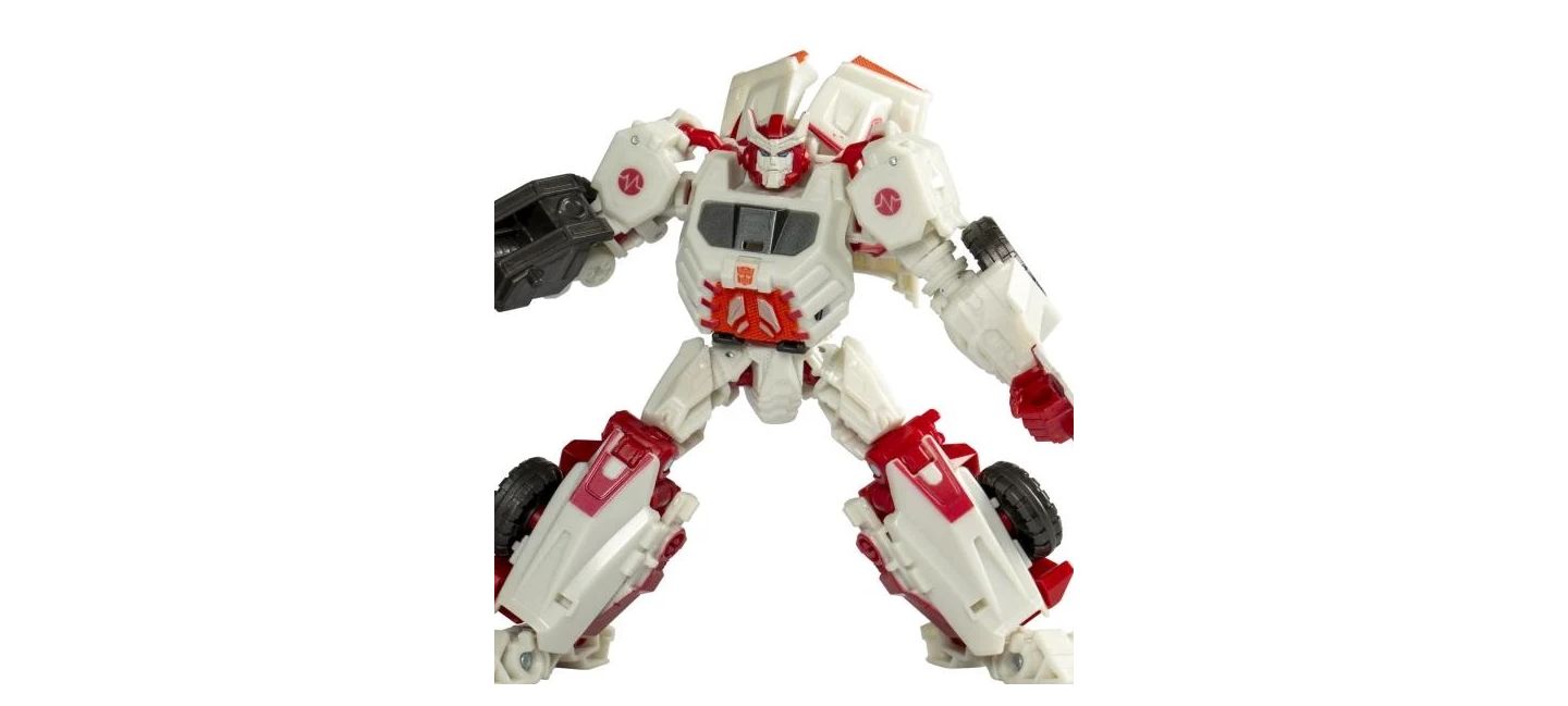 Детская фигурка Transformers 09 Autobot Ratchet Gamer Edition Voyager Class Action Figure, Ages 8+ — фото 1