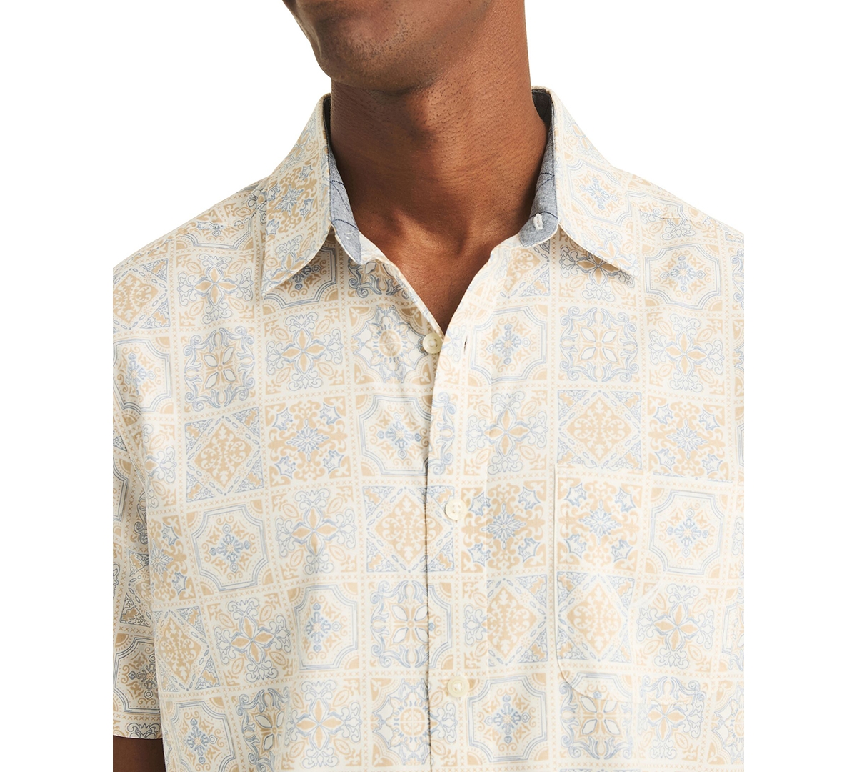 Nautica Men's Printed Short Sleeve Shirt