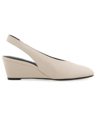 Women's Carmenza Slingback Pump