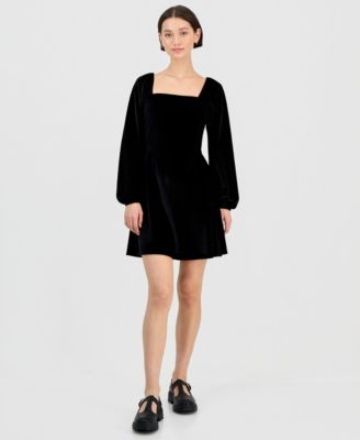 Juniors' Long-Sleeve Velour Square-Neck Mini Dress