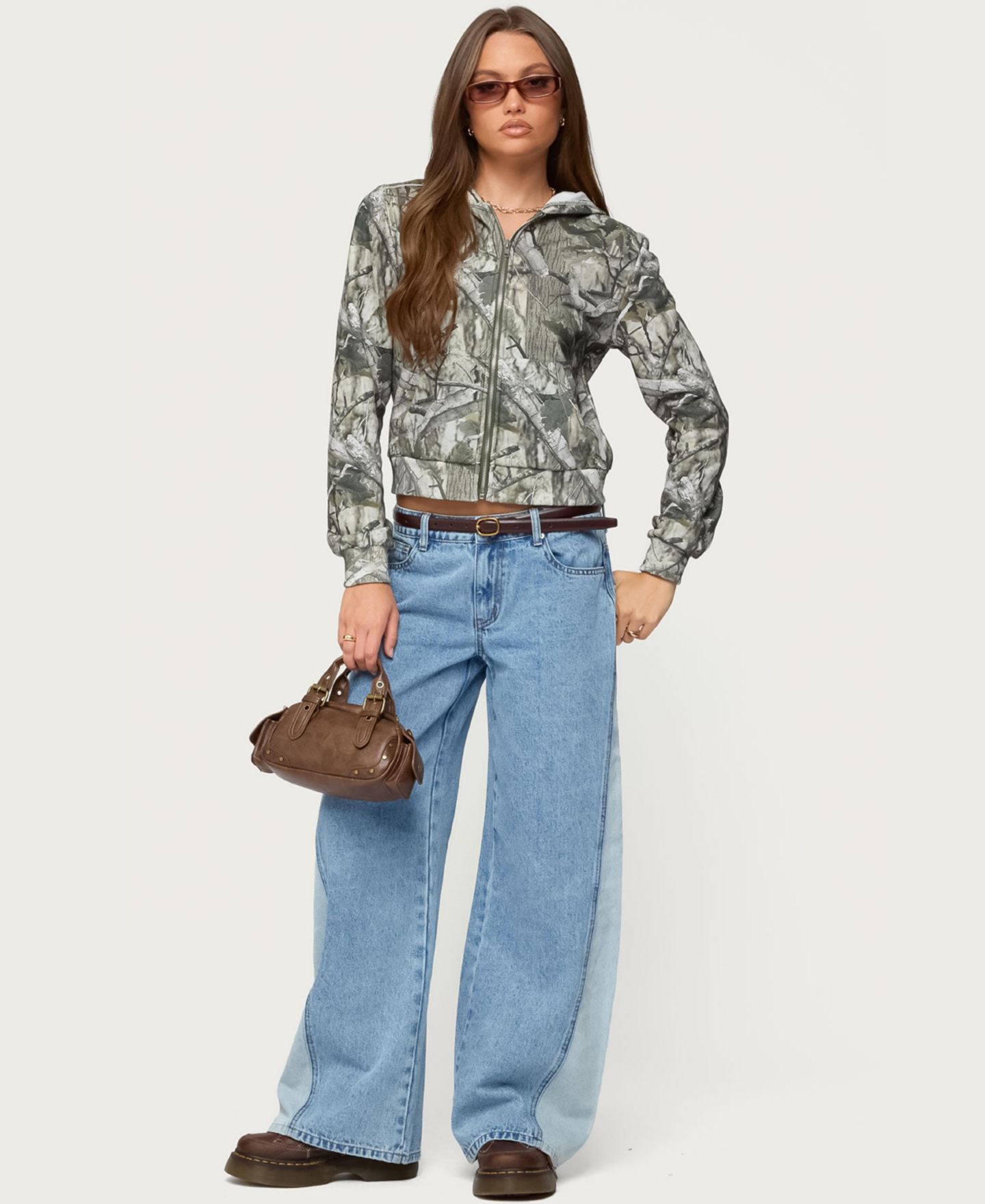 Женское худи Edikted Tayler Camo Zip Up, цвет: Оливковый — фото 5