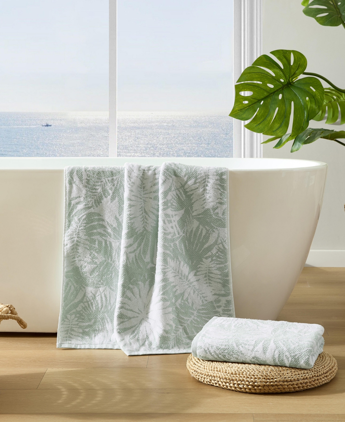 Tommy Bahama Lago Palm Cotton Jacquard 2-Pc. Bath Towel Set, 58" x 28"