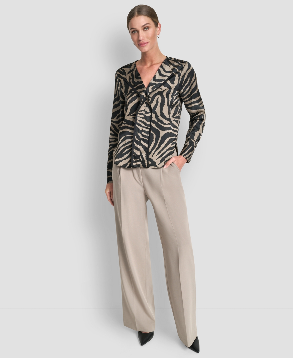 Dkny Women's V-neck Piping Blouse In Multi