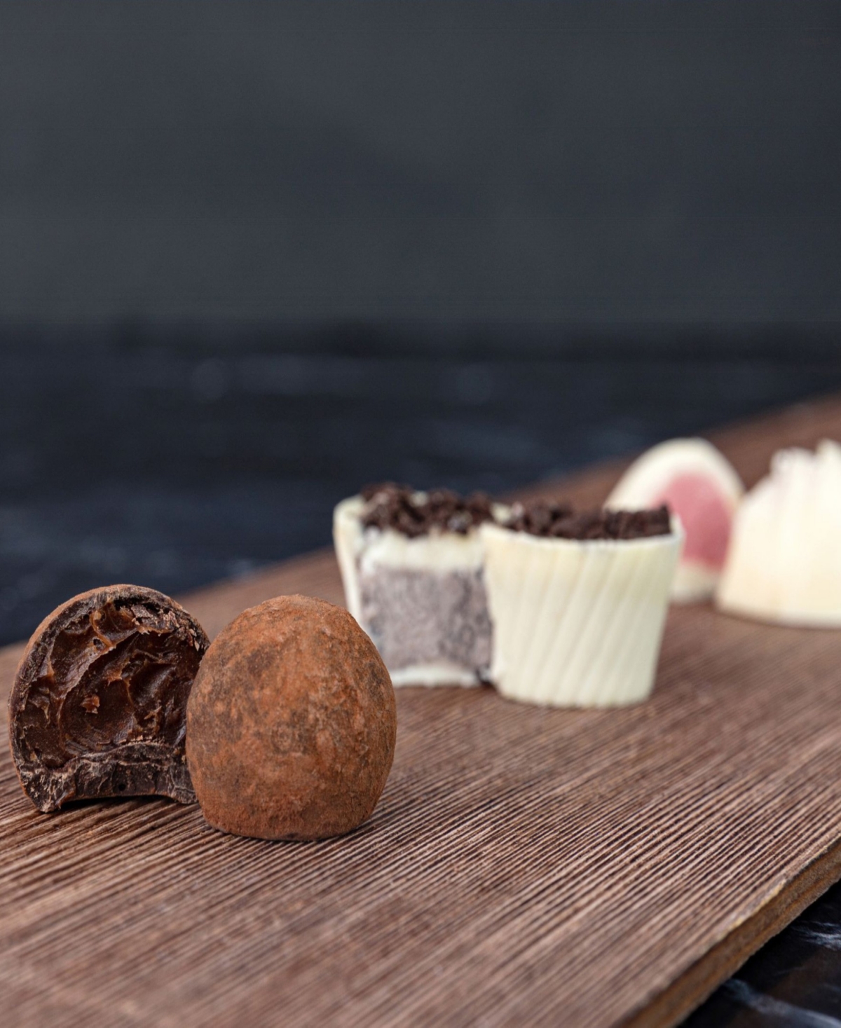 Astor Chocolate Holiday Grand Elite Truffle Cup Gift Box, 38-Pc.