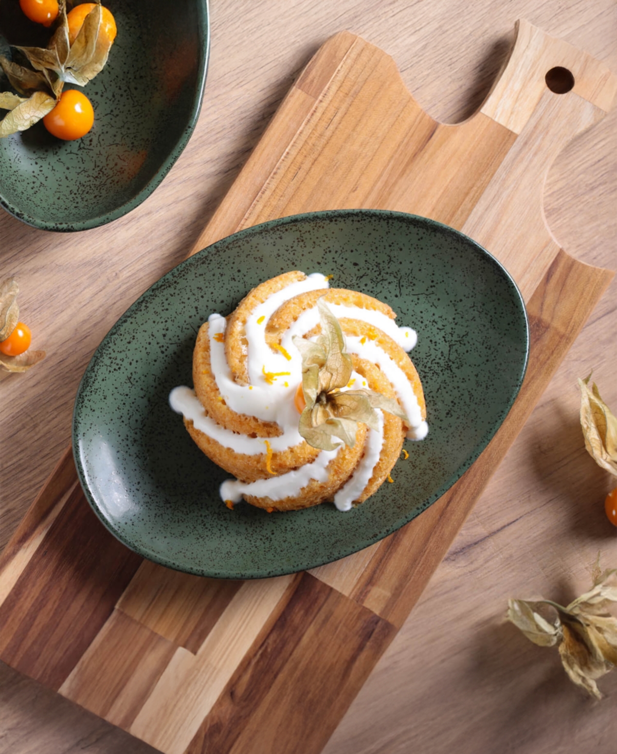 Porto Brasil Stoneware Oval Dessert Plates, Set Of 6 In Green