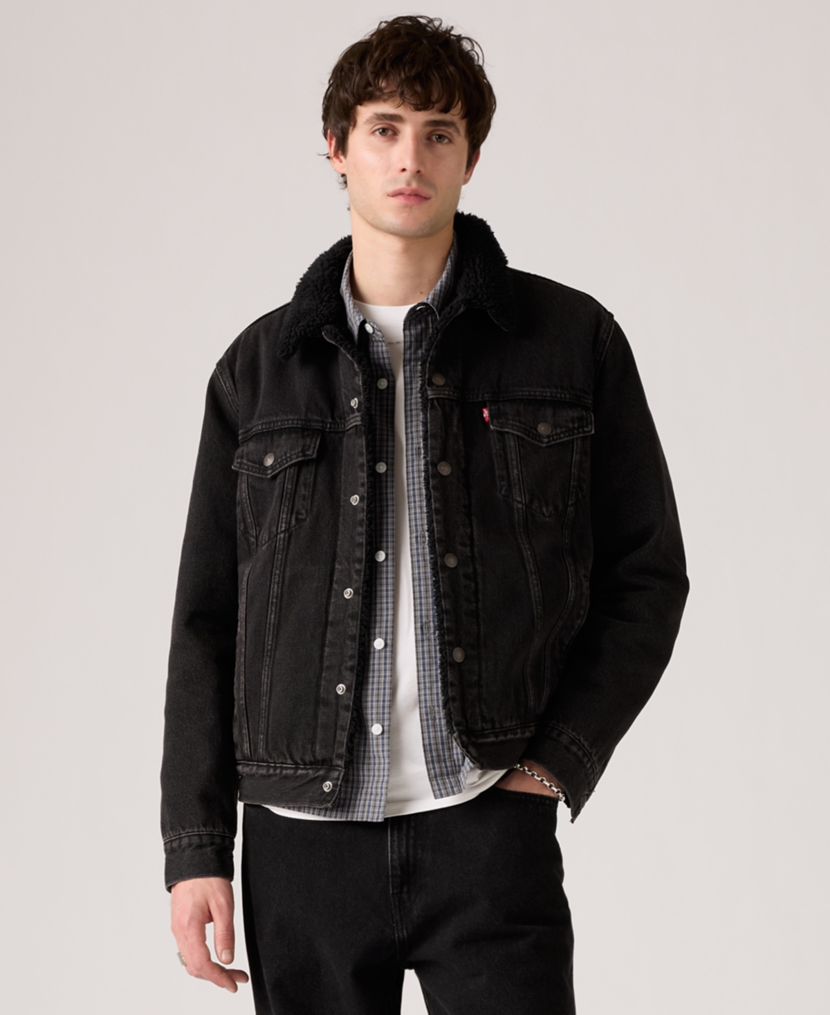Levi's Men's Regular Fit Sherpa Denim Trucker Jacket In Black