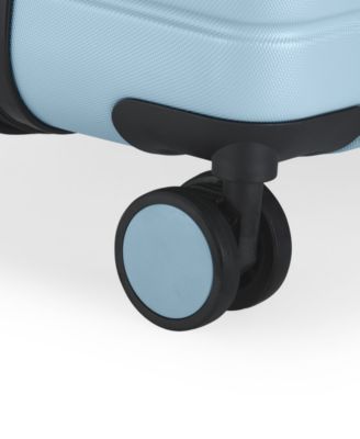 Lisbon 22" Carry-On Spinner