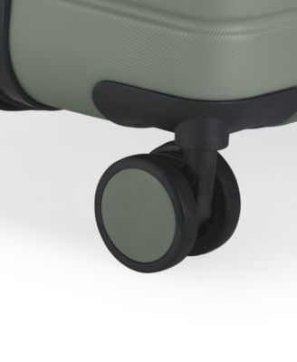 Lisbon 22" Carry-On Spinner