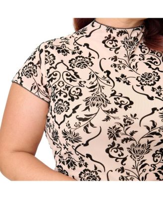 Plus Size Velvet Holly Wiggle Dress