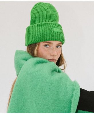 Gigi Merino Wool Chunky Beanie for Ultimate Warmth and Comfort