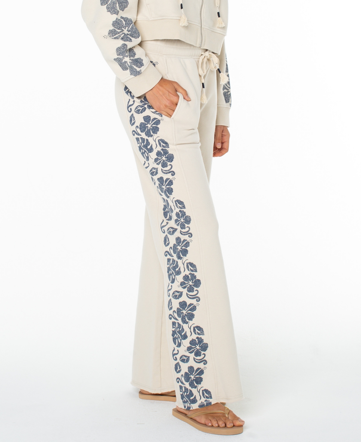 Roxy Juniors' Fringing Reefs Graphic Wide-leg Sweatpants In White