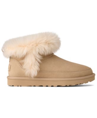 UGG Women's Classic Ultra Mini Chalet Round Toe Boots