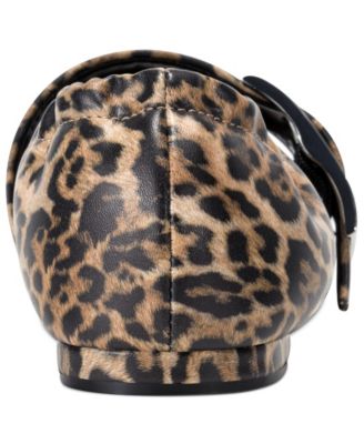 Women's Cormic Buckle Flats