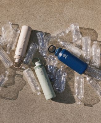 Sport 22 oz. Triple-Insulated Water Bottle with Spout Lid