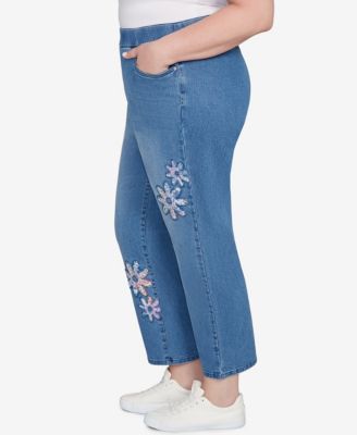 Plus Size Hilton Head Floral Applique Detail Short Length Jeans