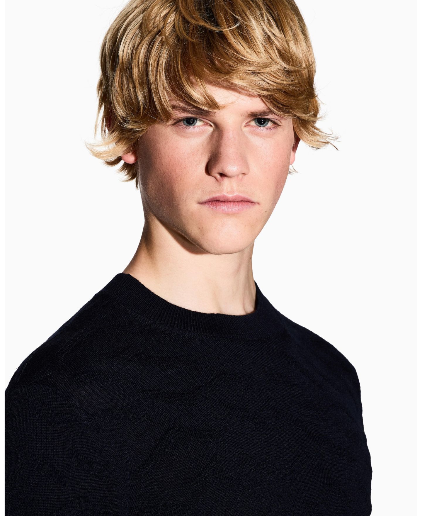 Мужской свитер A|X Armani Exchange Cozy Lab Tonal Crewneck, цвет: Глубокий тёмно-синий — фото 19