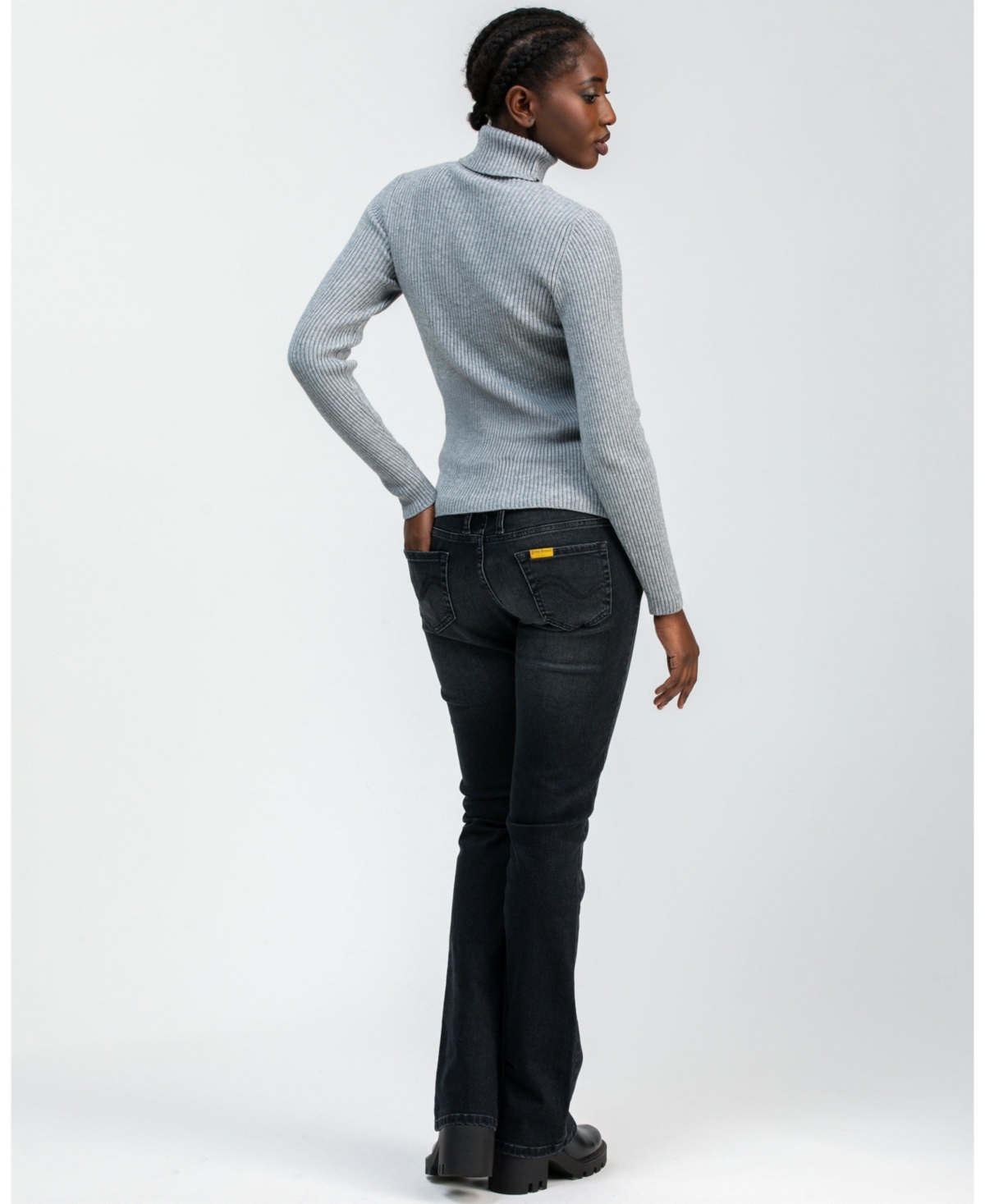 Pietro Brunelli Maternity Slim Bootcut Jeans with Elastic Waistband