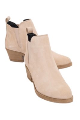 Forever and Always Shoes Women's Dovena Leather Block Heel Ankle Boot