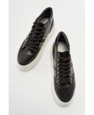 Lessino Sneakers (Women)