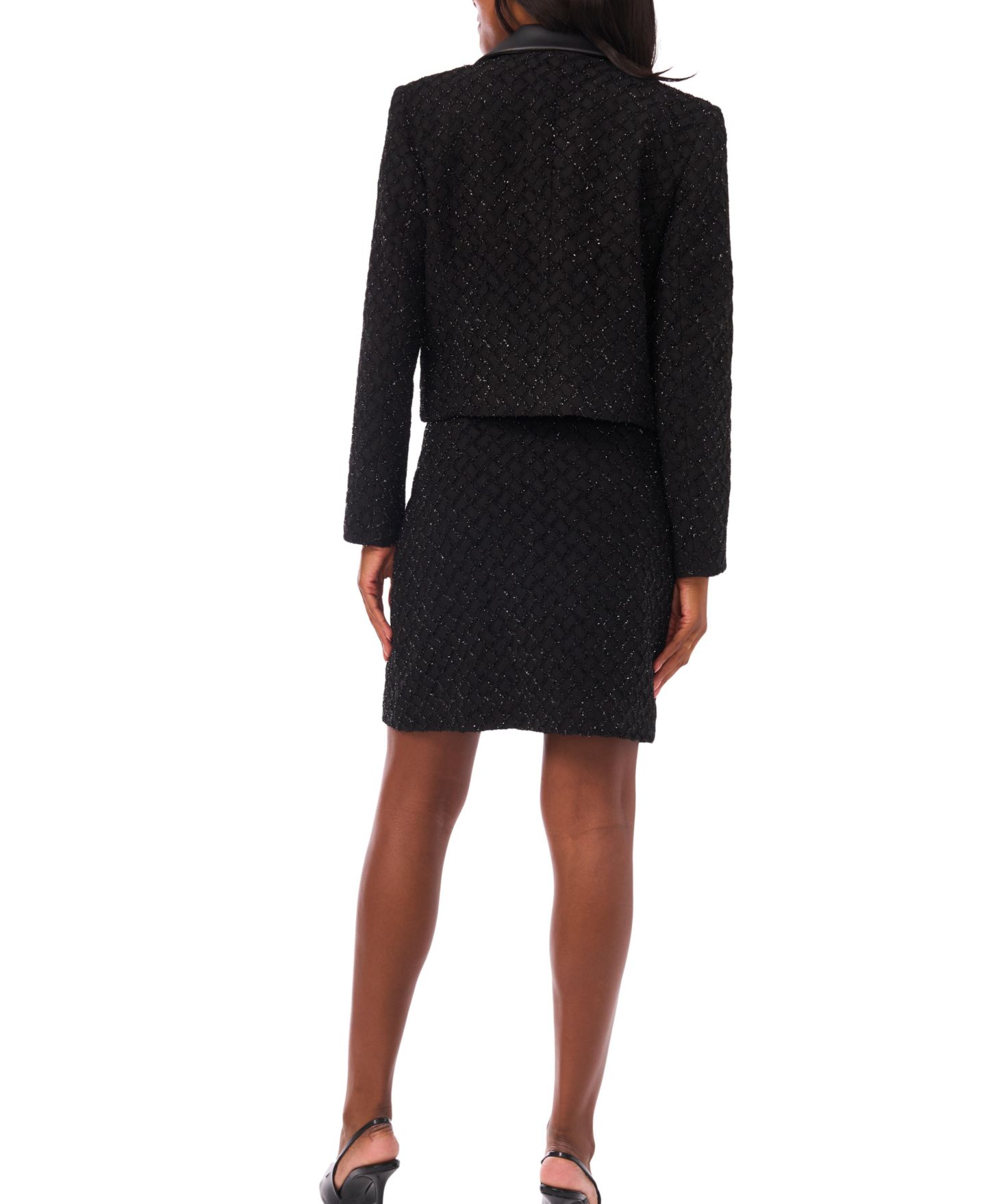 Женская куртка Vince Camuto Collar Long-Sleeve Cropped Jacket, цвет: Насыщенный чёрный — фото 4