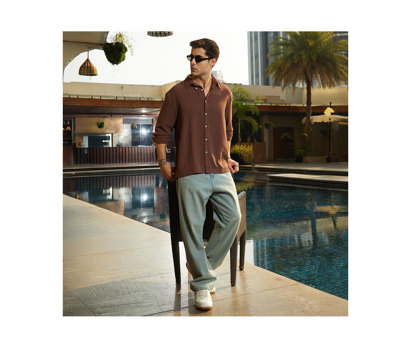 Мужская рубашка Cahoot Campus Sutra Chocolate Brown Breezy Wrinked, цвет: Коричневый — фото 6