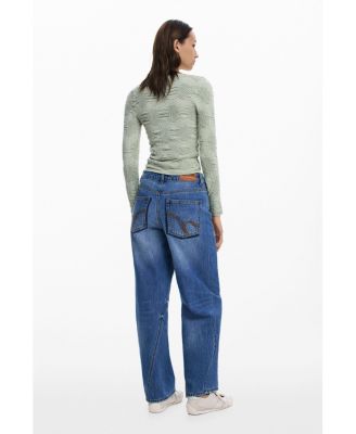 Women's Fine textured sweater