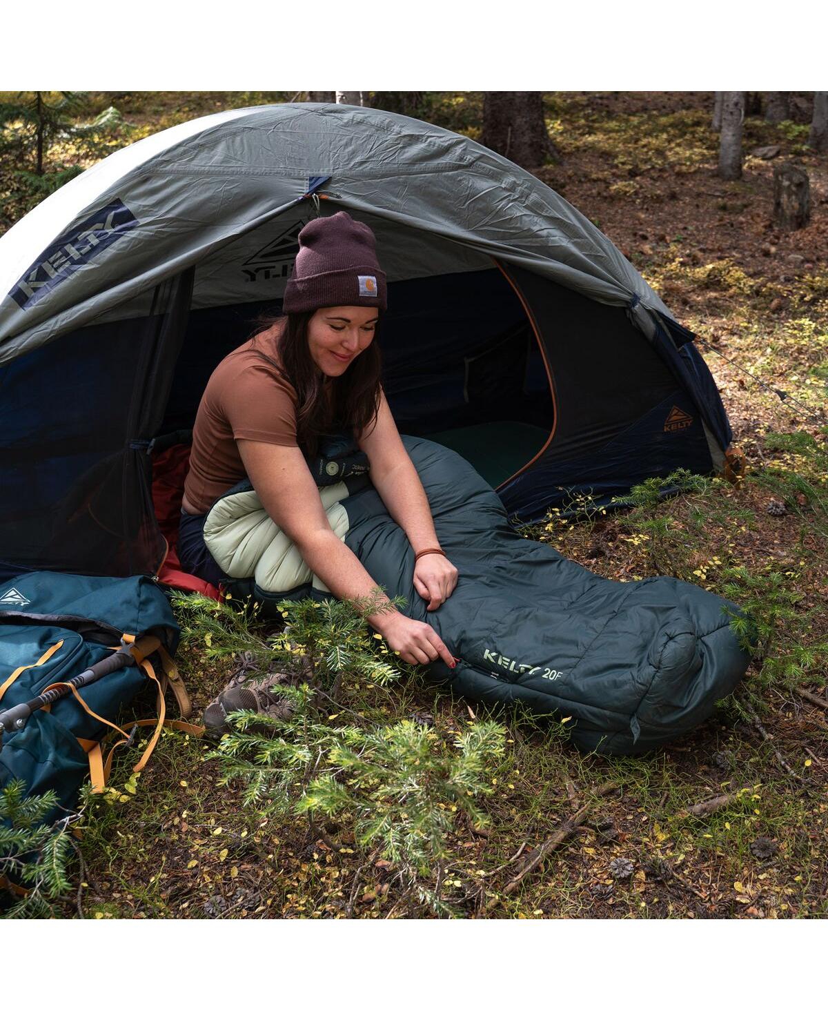 Kelty Women's Kelty Cosmic Sleeping Bag: 20F Synthetic 25 to 5 Degree Synthetic Bags