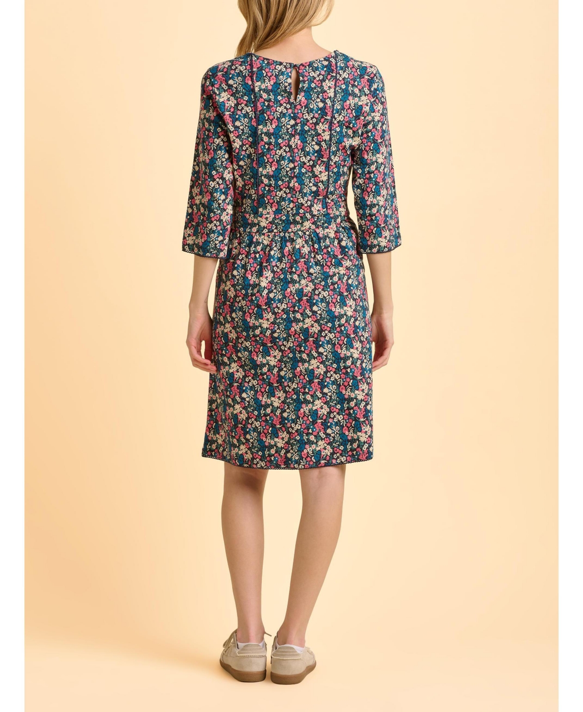 Brakeburn Women's Freya 3/4 Sleeve Round Neck Dress