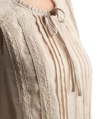 Juniors' Textured Tie Neck Top