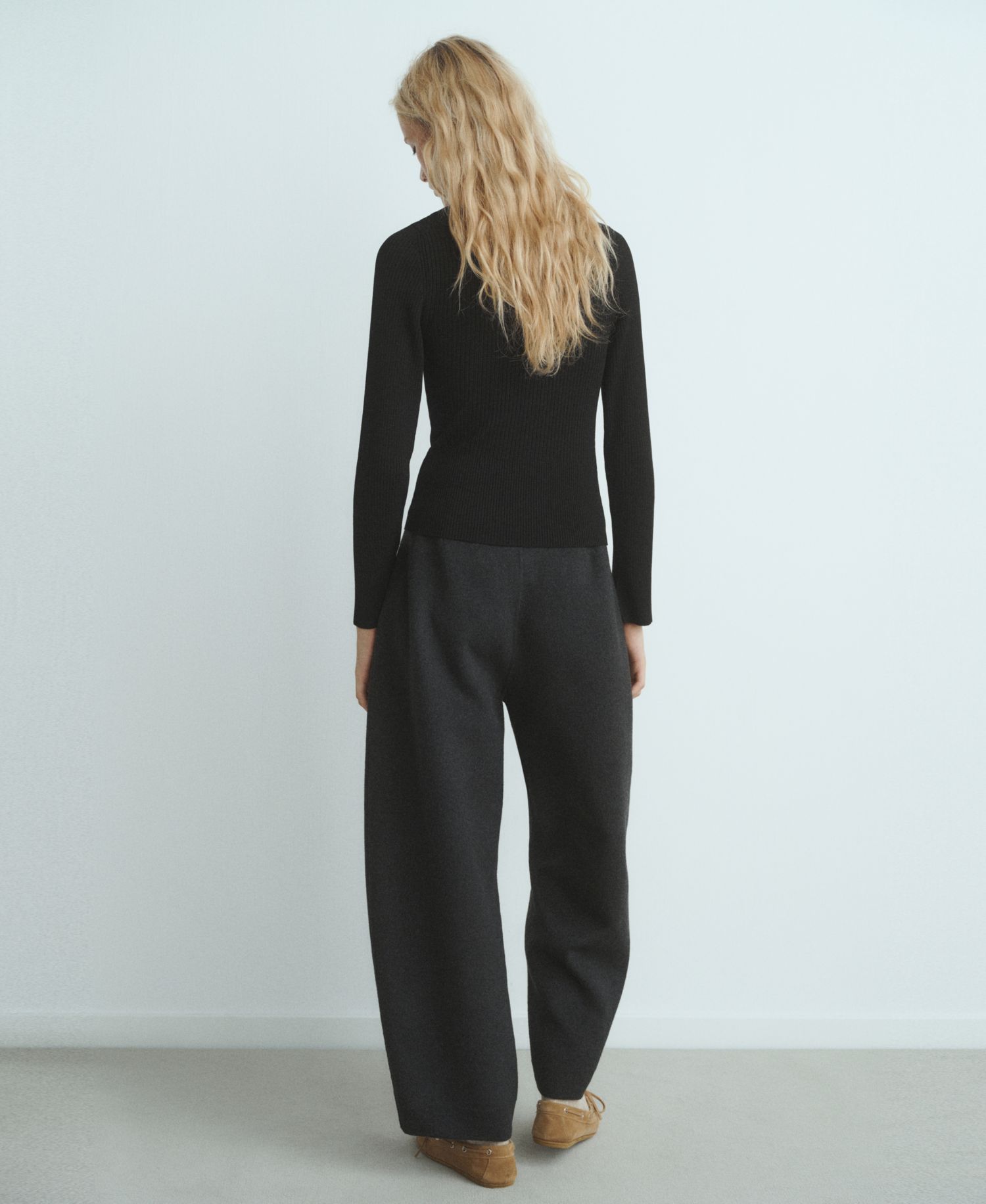 Women's Jewel Button Ribbed Sweater