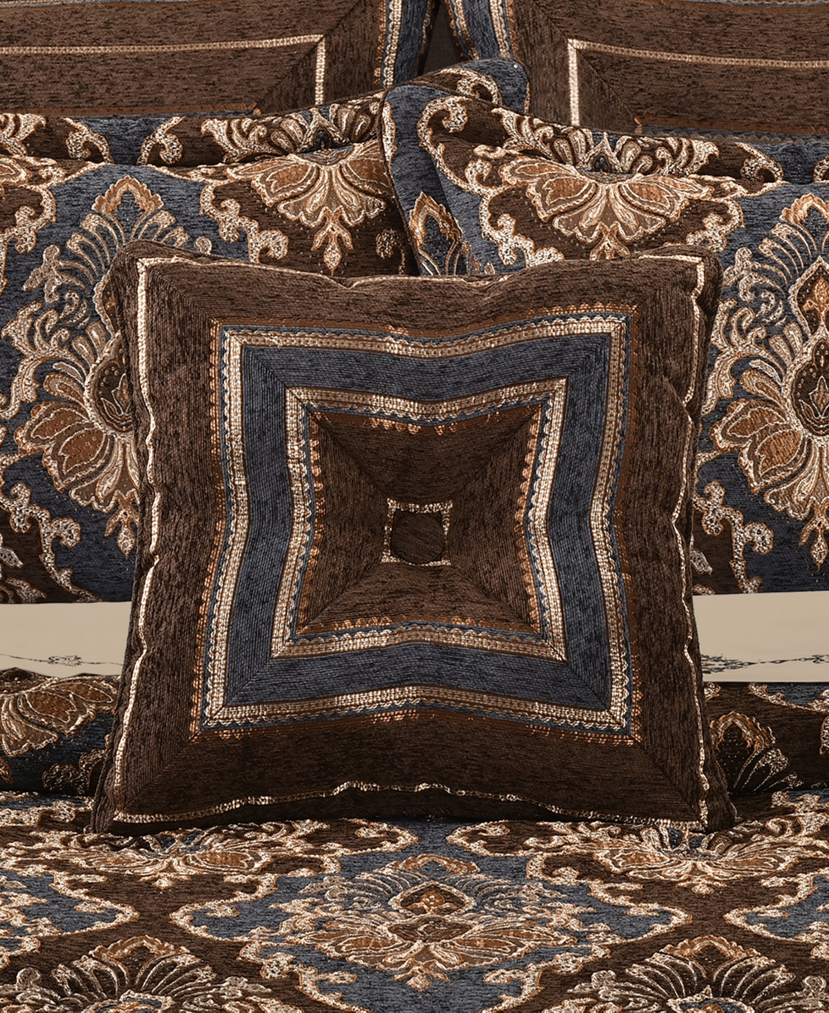 J Queen New York Sofia Chenille Stripe Decorative Pillow, 18" x 18"