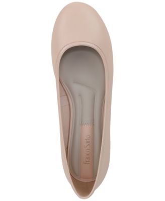 Women's Christina Round Toe Ballerina Flats