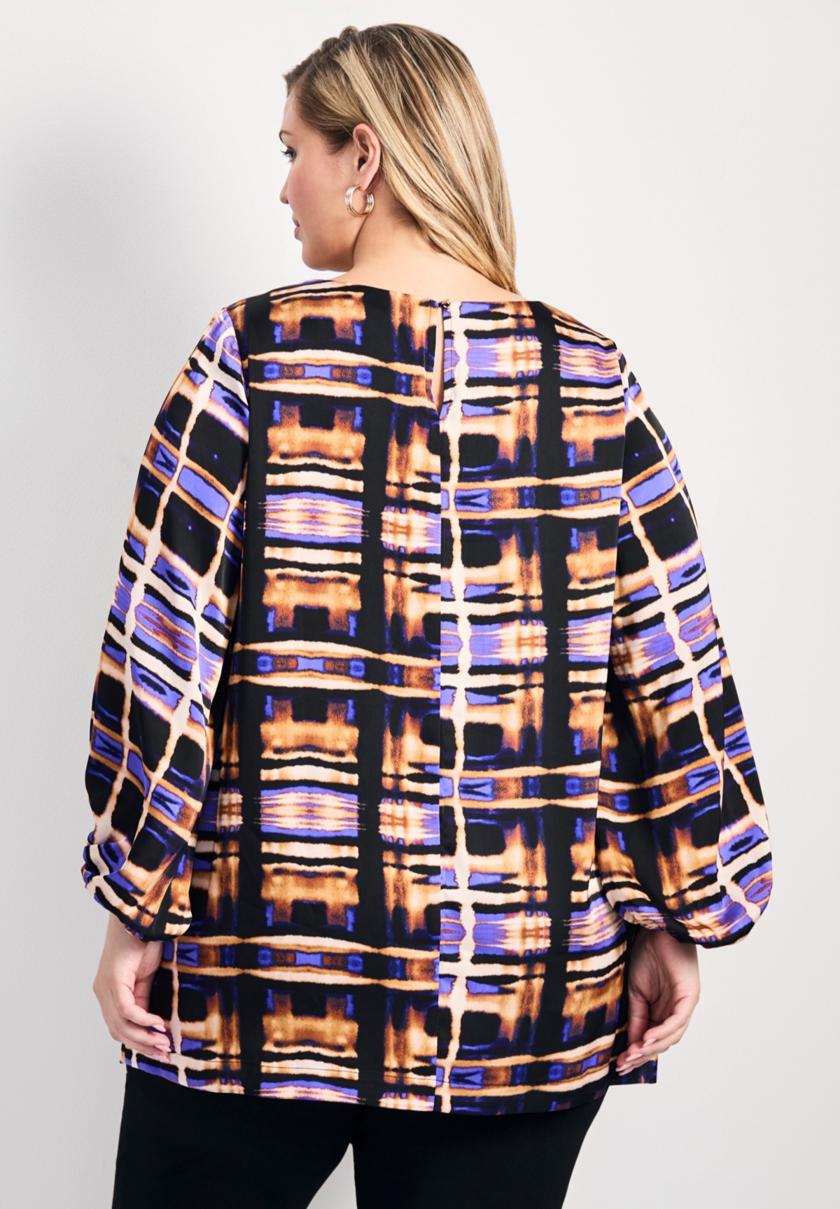 Avenue Women's Bella Satin Tunic