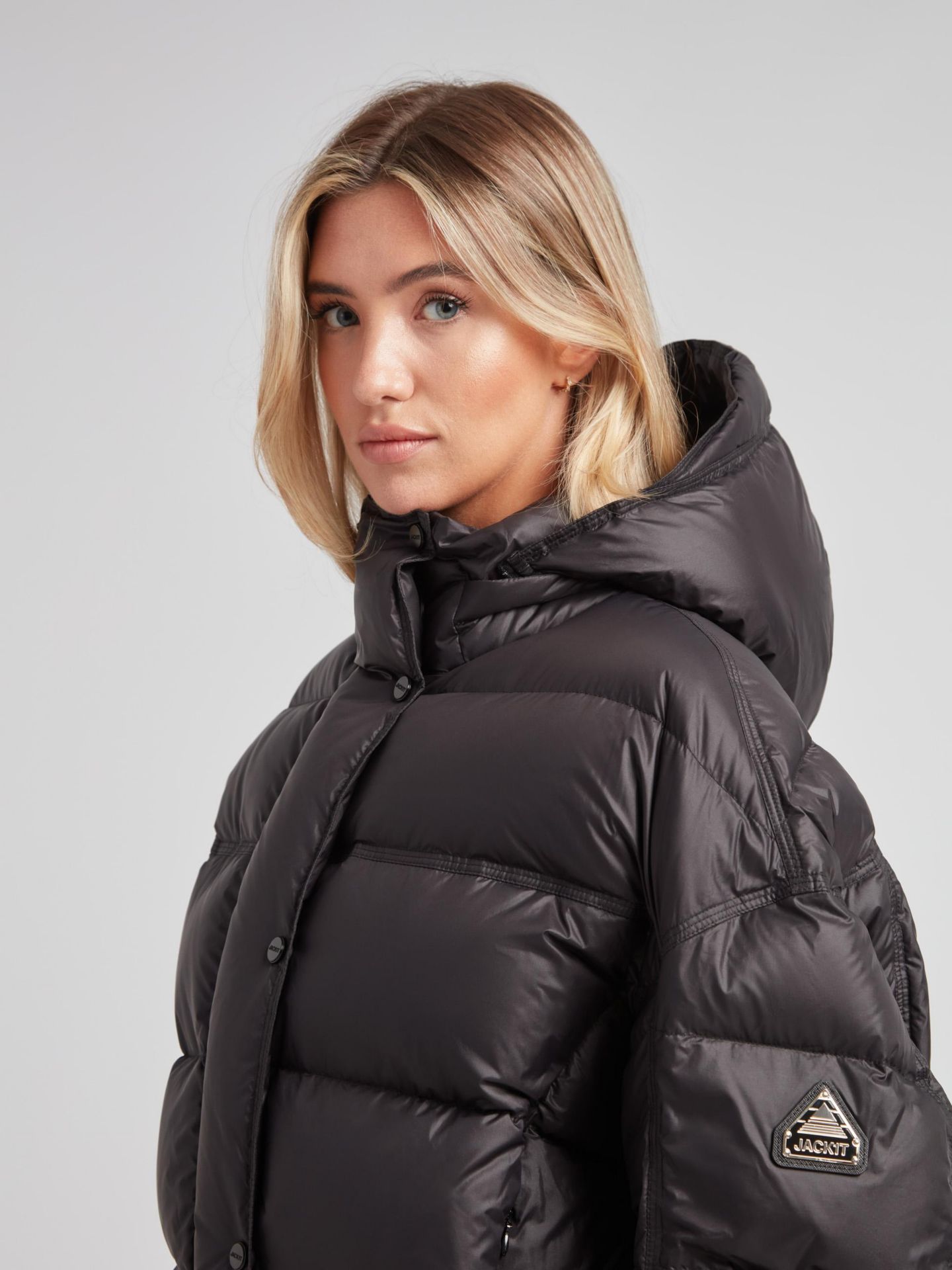 Женская куртка JACK1T Cloud Boss Hooded Puffer, цвет: Чёрный — фото 5